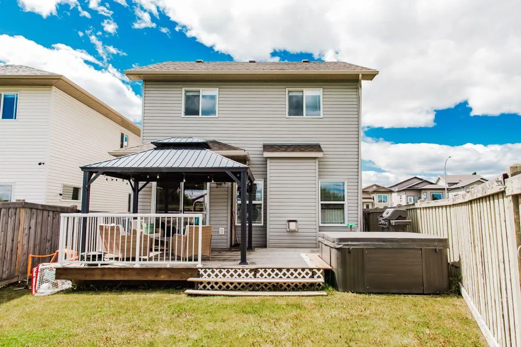 10261 85 Street Grande Prairie AB T8X 0K3