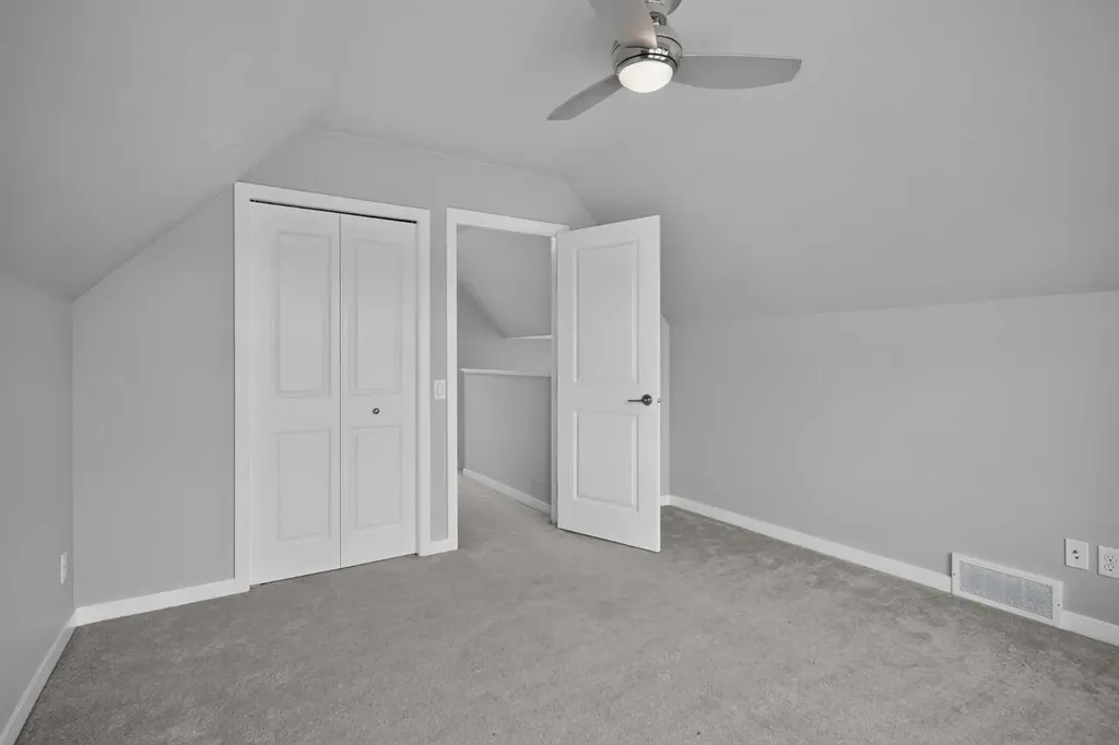 211 Skyview Point Road NE Calgary AB T3N 0K6