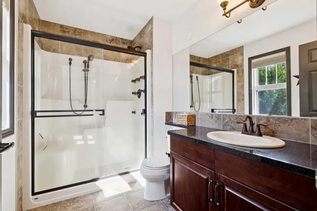 316 Prestwick Terrace SE Calgary AB T2Z 0H4