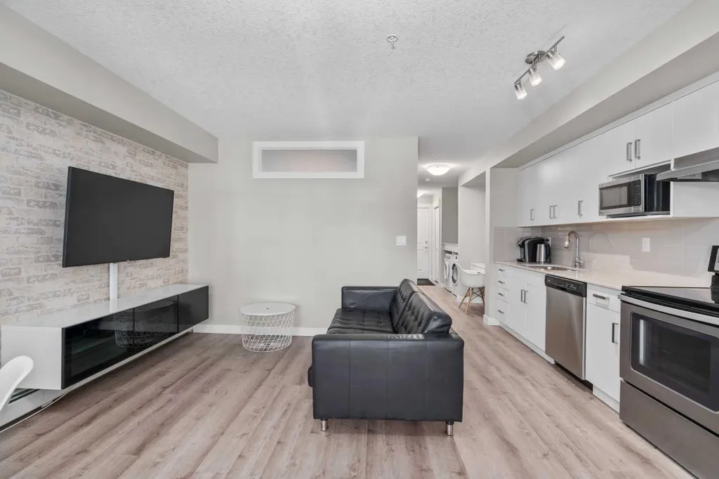 110 Auburn Meadows View SE Calgary AB T3M 2M2