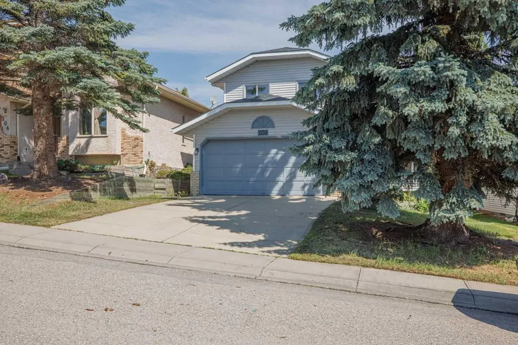 208 Macewan Valley Road NW Calgary AB T3K 3P1