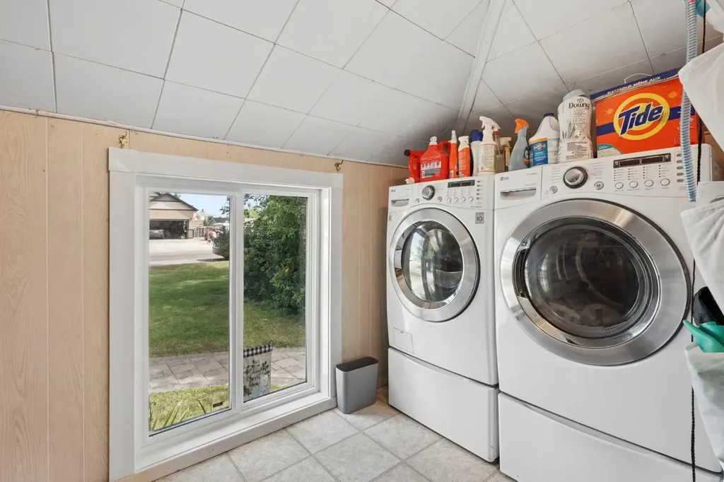 154 West 2 Avenue Magrath AB T0K 1J0