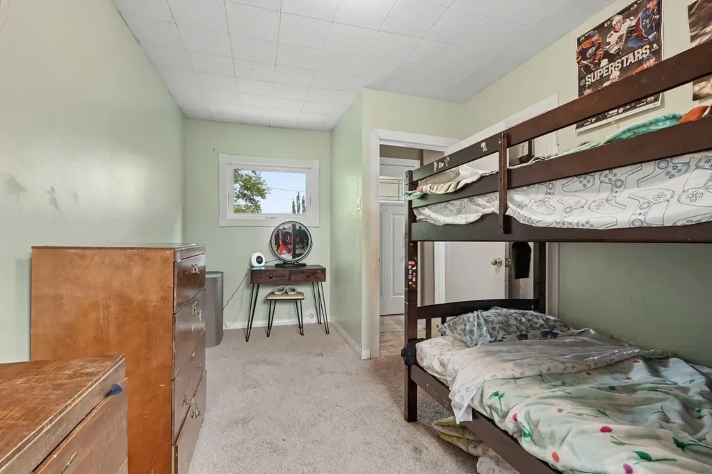 154 West 2 Avenue Magrath AB T0K 1J0