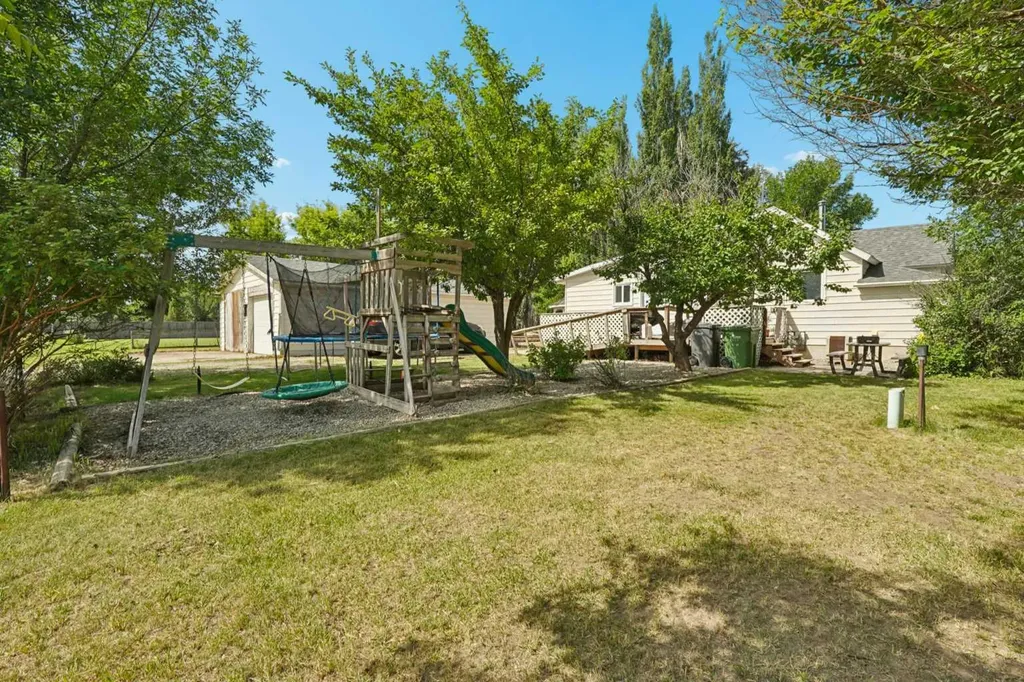 154 West 2 Avenue Magrath AB T0K 1J0