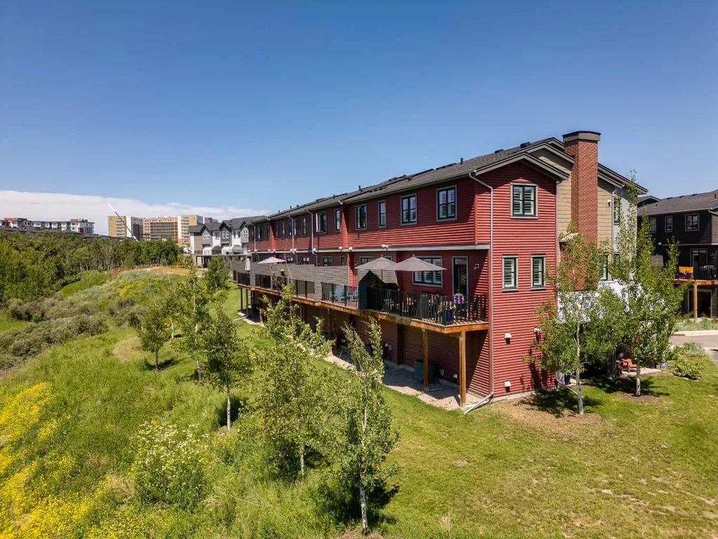 64 Spring Willow Close SW Calgary AB T3E 6E8
