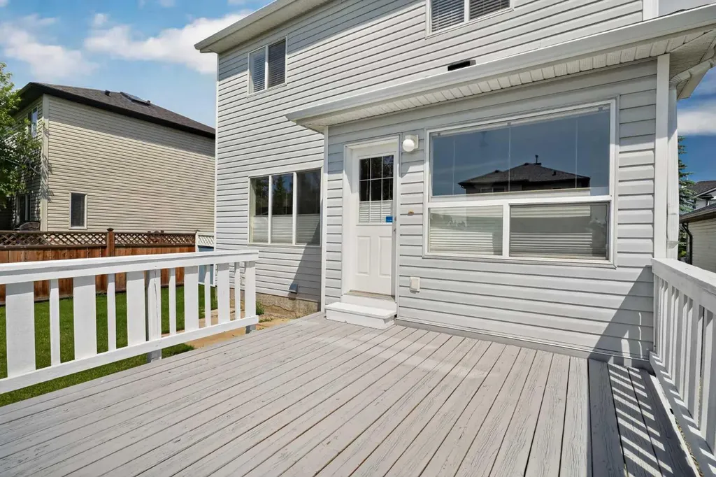 59 Silver Springs Way NW Airdrie AB T4B2R6