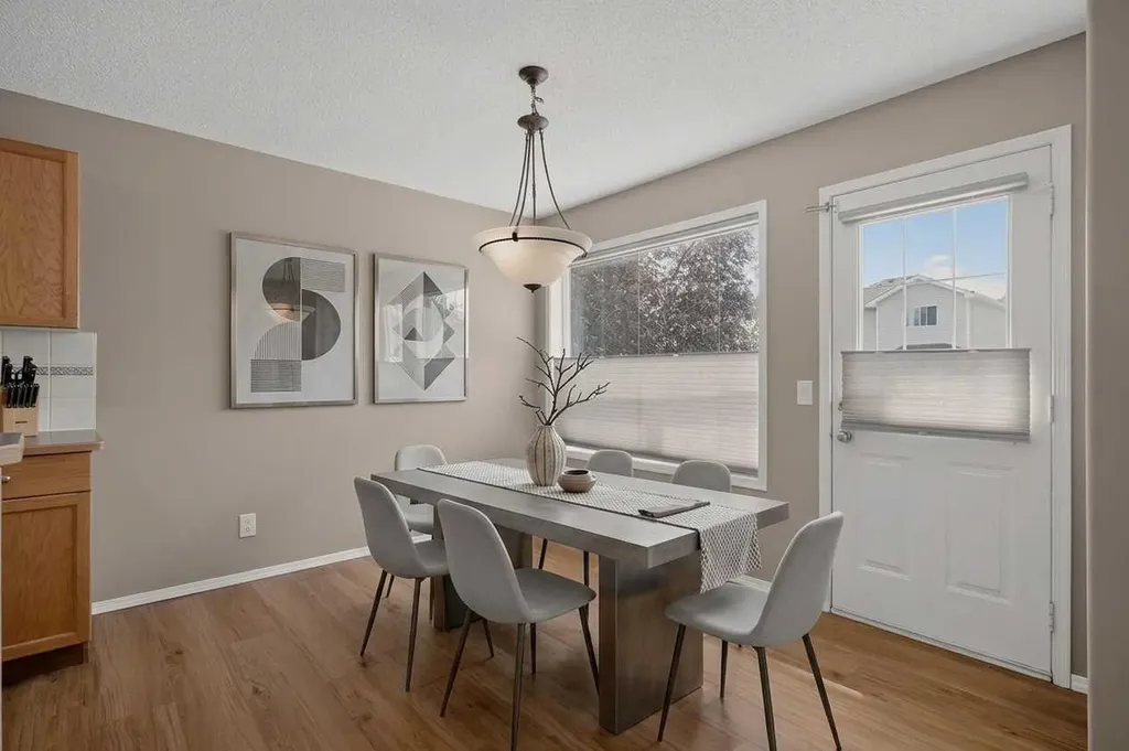 59 Silver Springs Way NW Airdrie AB T4B2R6
