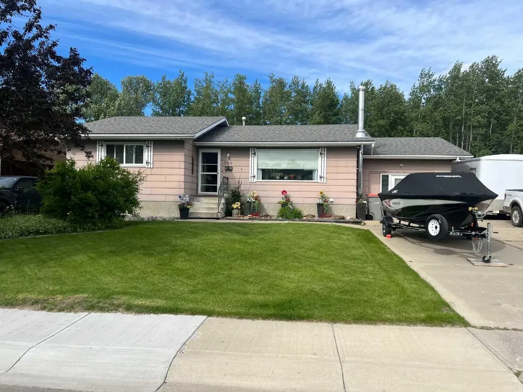 506 Hammond Drive Fox Creek AB T0H 1P0