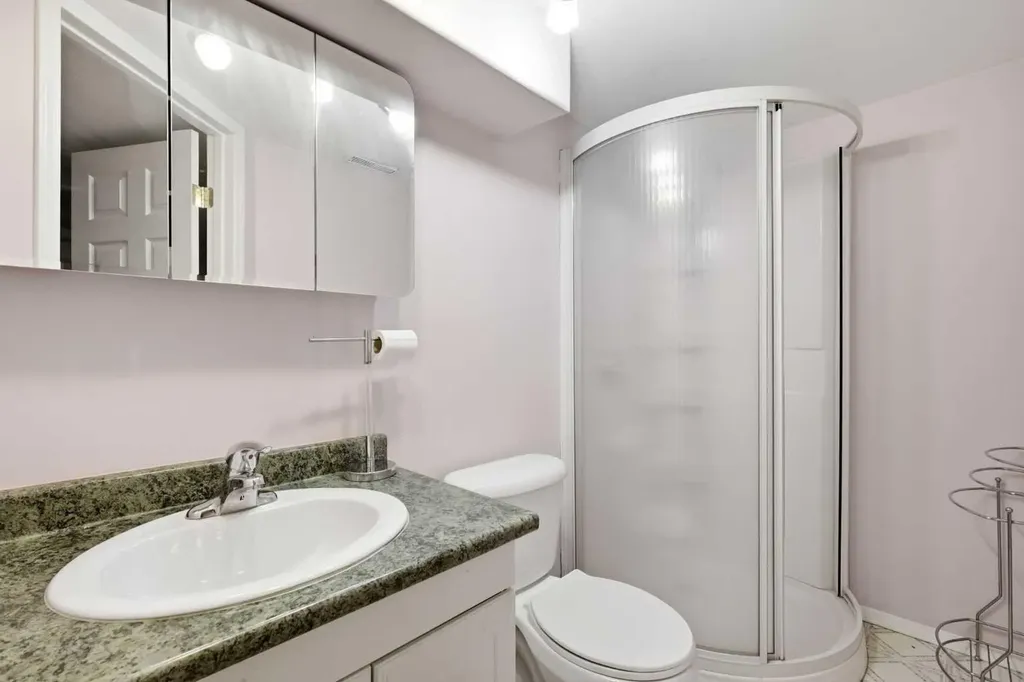 806 Radford Road NE Calgary AB T2E 5G2
