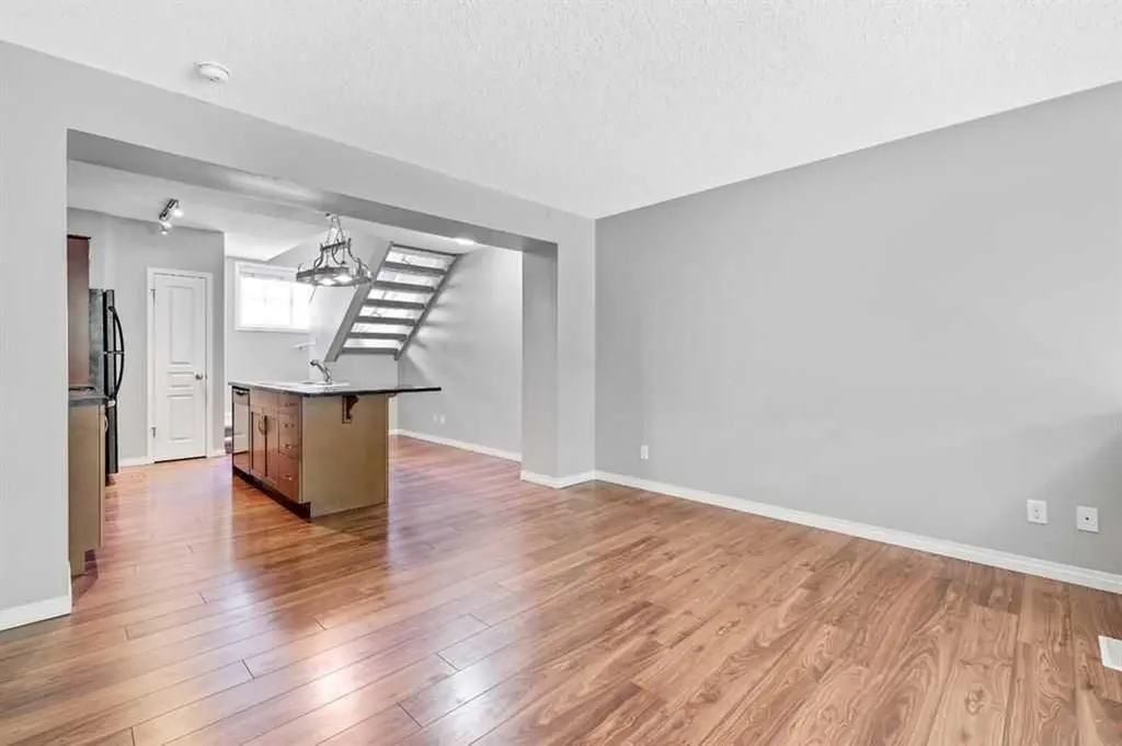 159 New Brighton Villas SE Calgary AB T2Z 0T6