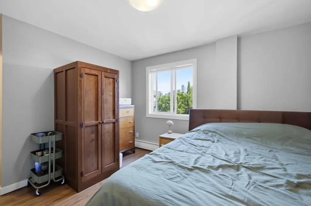 110 24 Avenue SW Calgary AB T2S0J9