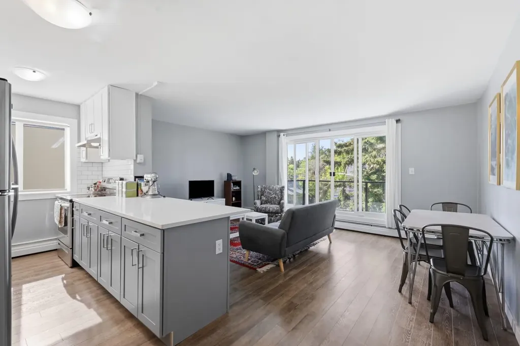 110 24 Avenue SW Calgary AB T2S0J9