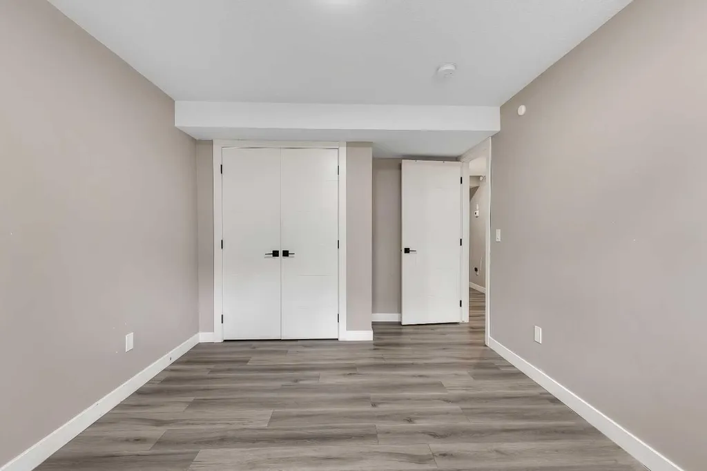262 Hillcrest Heights SW Airdrie AB T4B3Z2