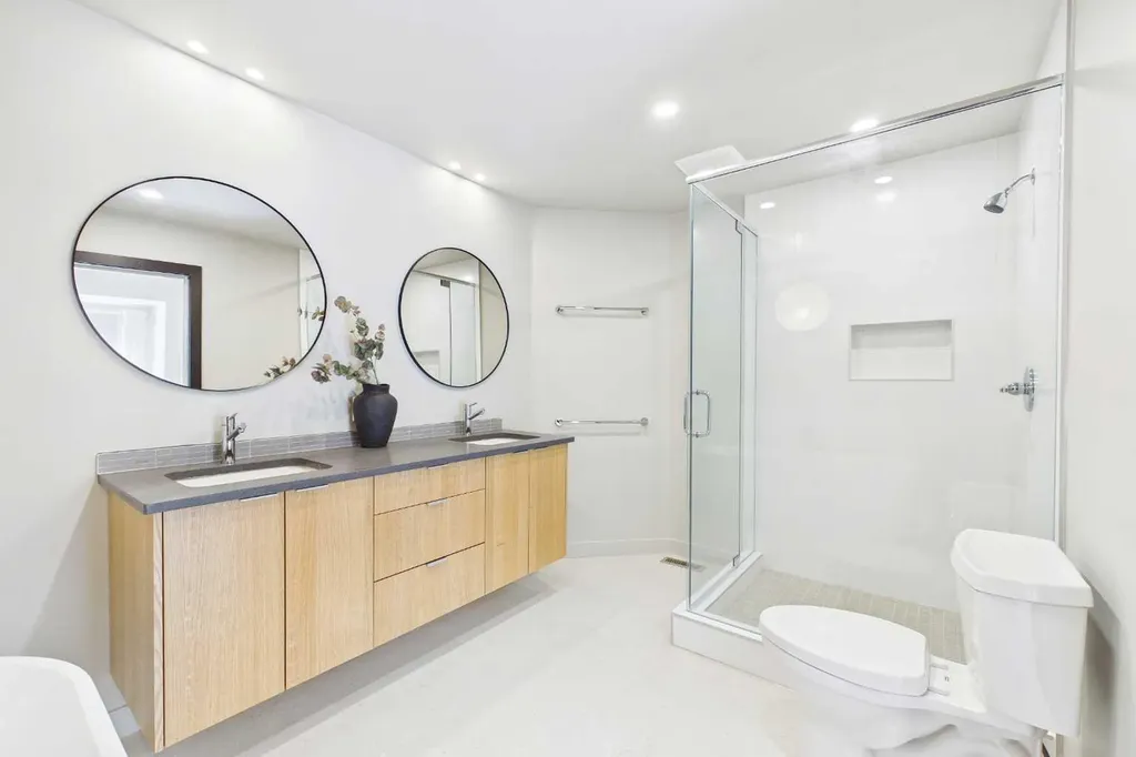 416 Thornhill Place NW Calgary AB T2K 2S5