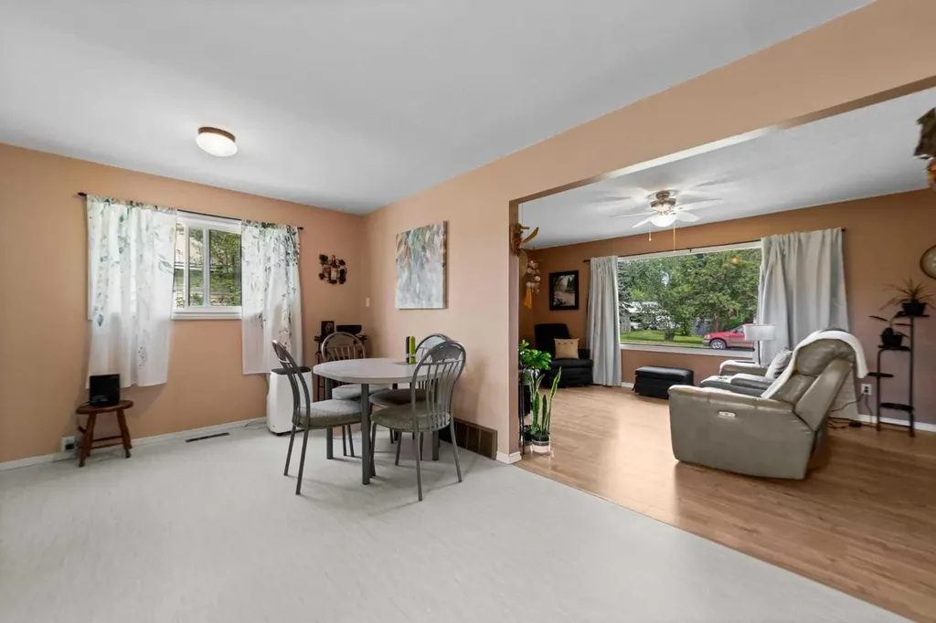 5016 53 Street Killam AB T0B 2L0