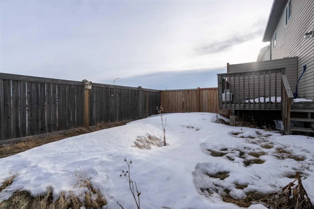 6802 50 Avenue Camrose AB T4V 5C7