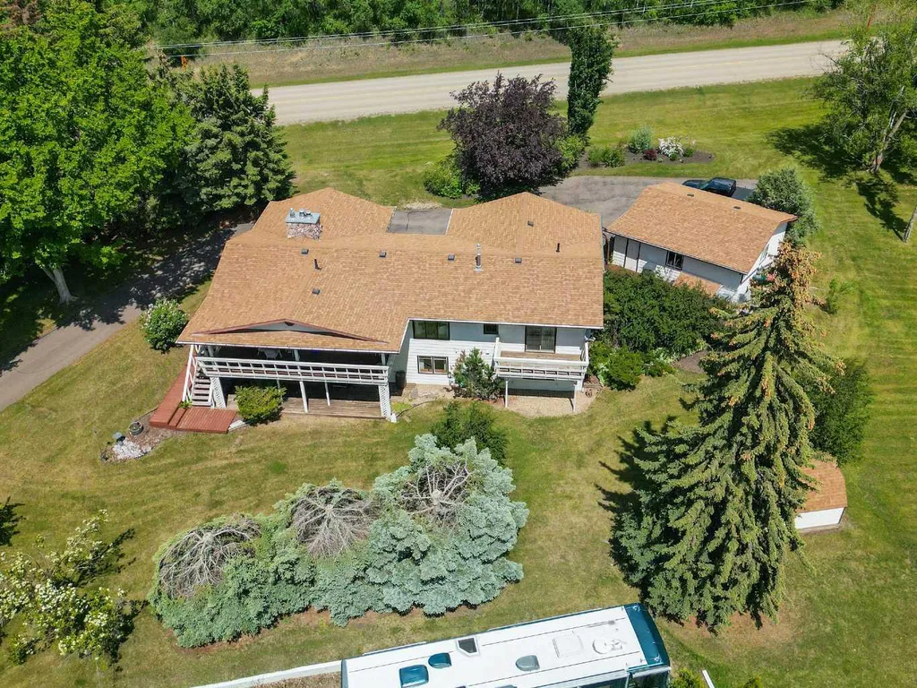 28319 Township Road 384 Rural Red Deer County AB T4S 2A4