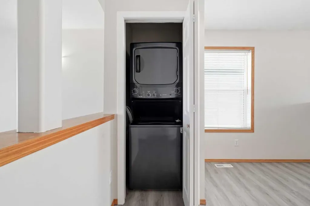 22 Lanterman Close Red Deer AB T4R 3K3