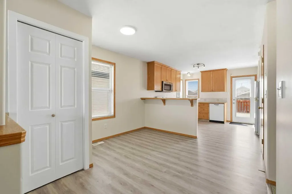 22 Lanterman Close Red Deer AB T4R 3K3
