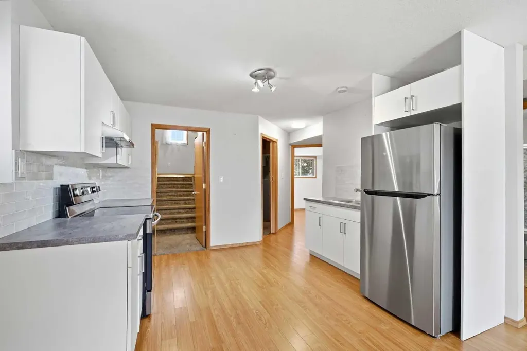 22 Lanterman Close Red Deer AB T4R 3K3
