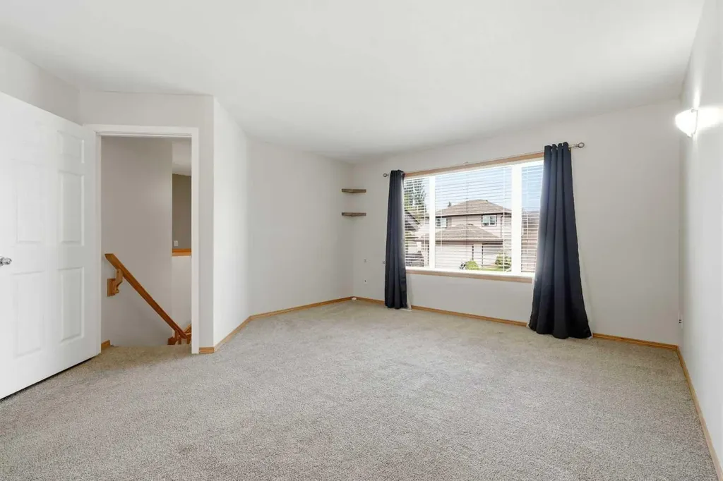 22 Lanterman Close Red Deer AB T4R 3K3