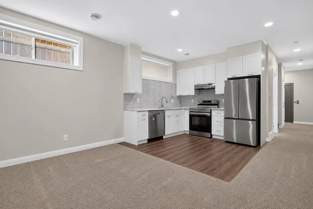 62 Evansfield Green NW Calgary AB T3P 1J9