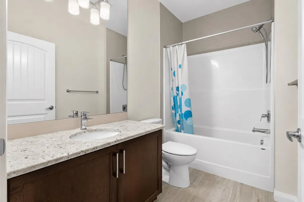 62 Evansfield Green NW Calgary AB T3P 1J9