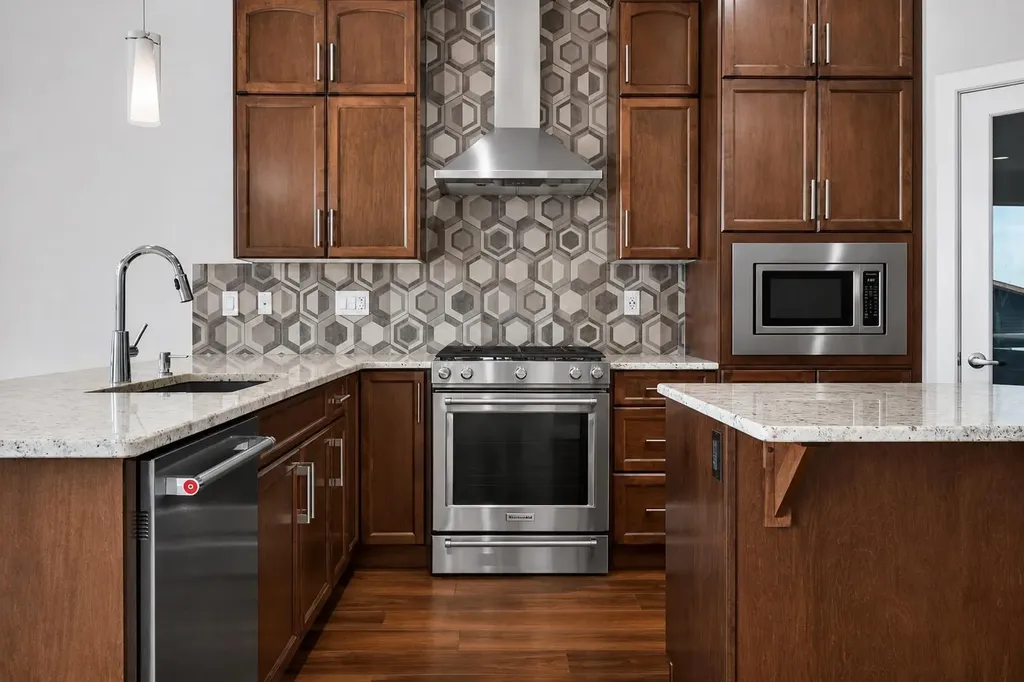 62 Evansfield Green NW Calgary AB T3P 1J9
