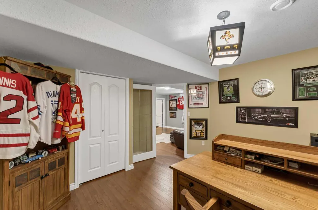 402 Jesmond Place SW Redcliff AB T0J 2P2