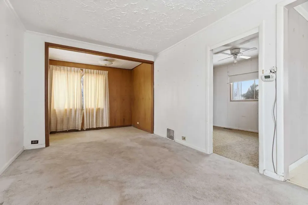 224 1 Street S Vulcan AB T0L2B0