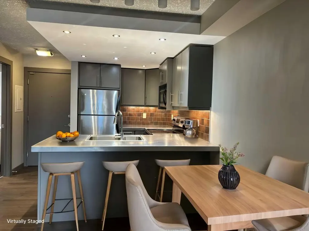 2411 29 Street SW Calgary AB T3E 2K3