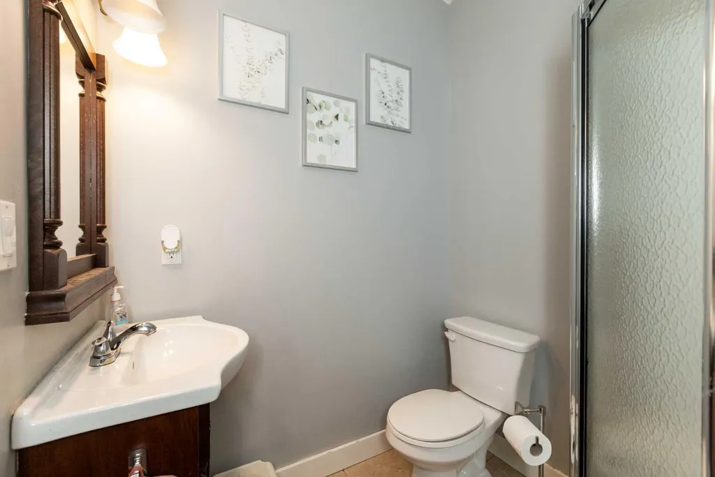 6006B 52 Avenue Stettler AB T4K 1K5