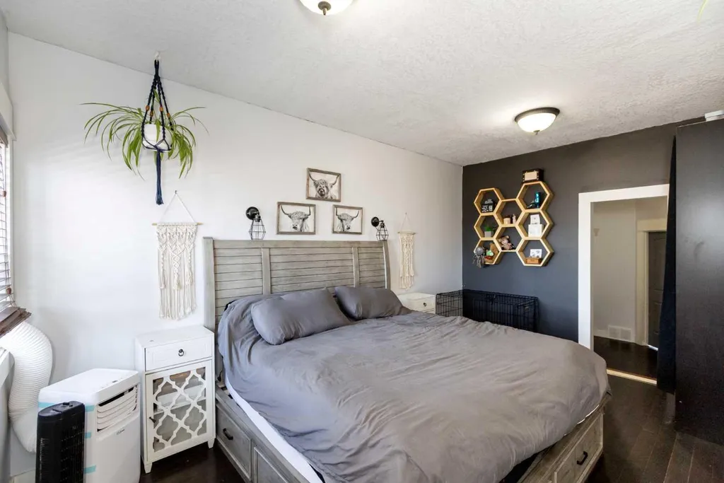 6006B 52 Avenue Stettler AB T4K 1K5