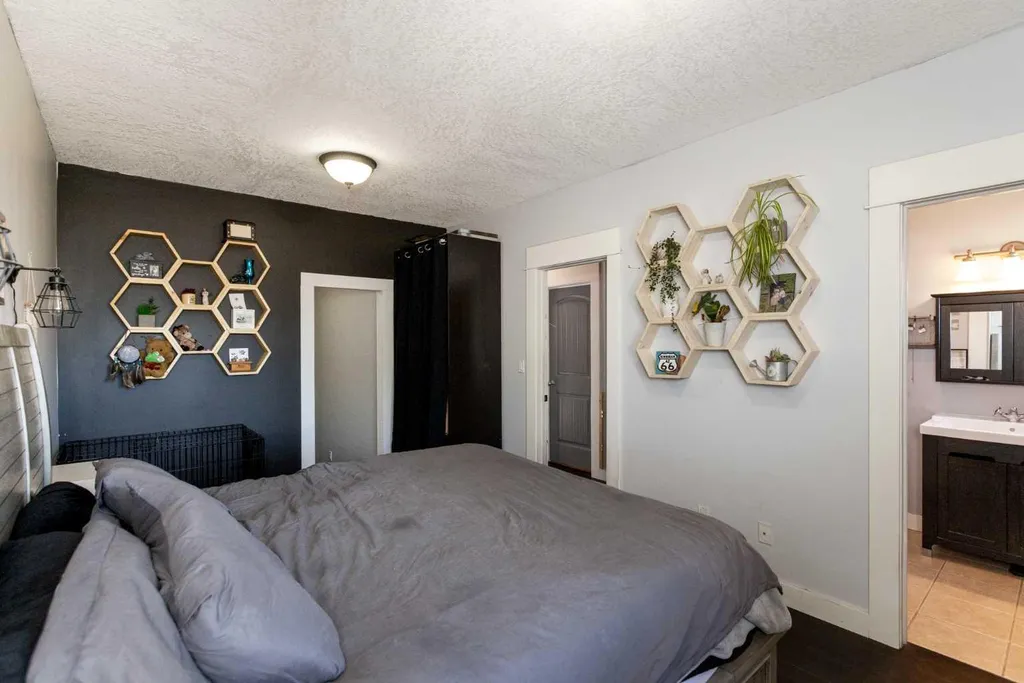 6006B 52 Avenue Stettler AB T4K 1K5