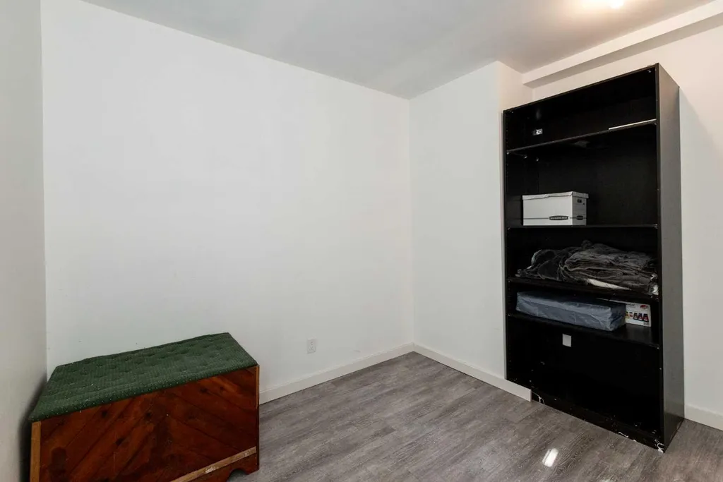 6006B 52 Avenue Stettler AB T4K 1K5