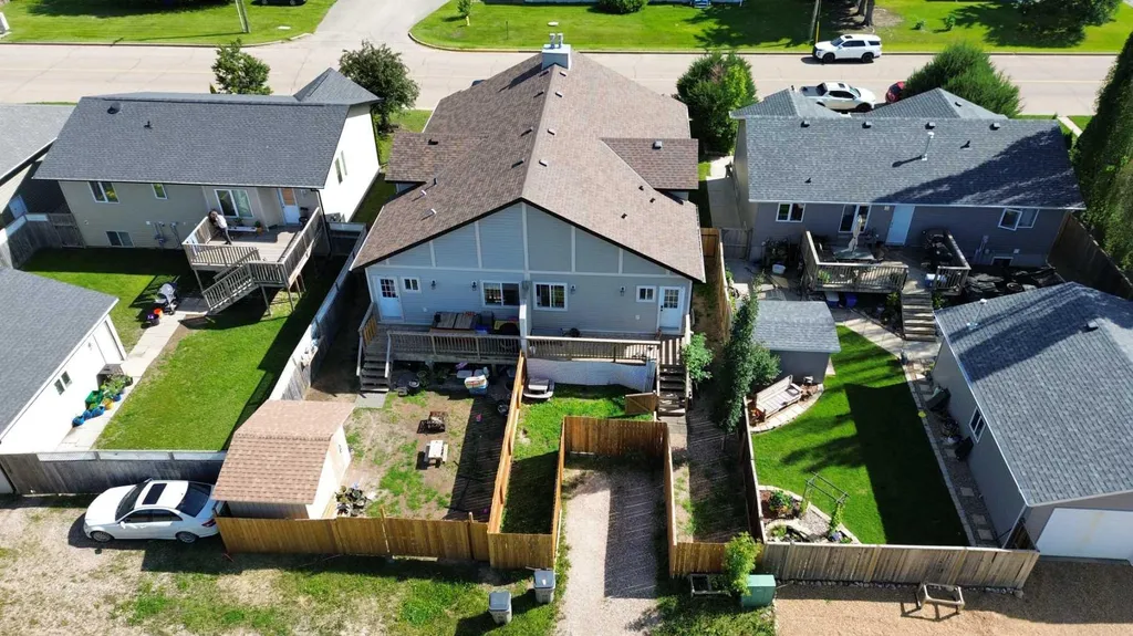 6006B 52 Avenue Stettler AB T4K 1K5