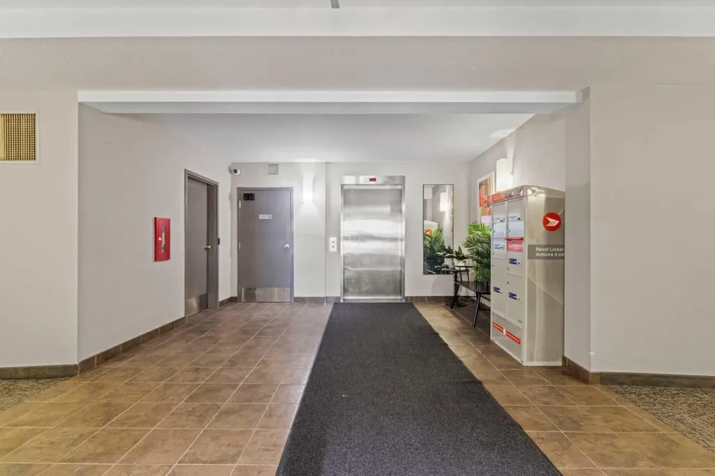 1410 2 Street SW Calgary AB T2R 1R1