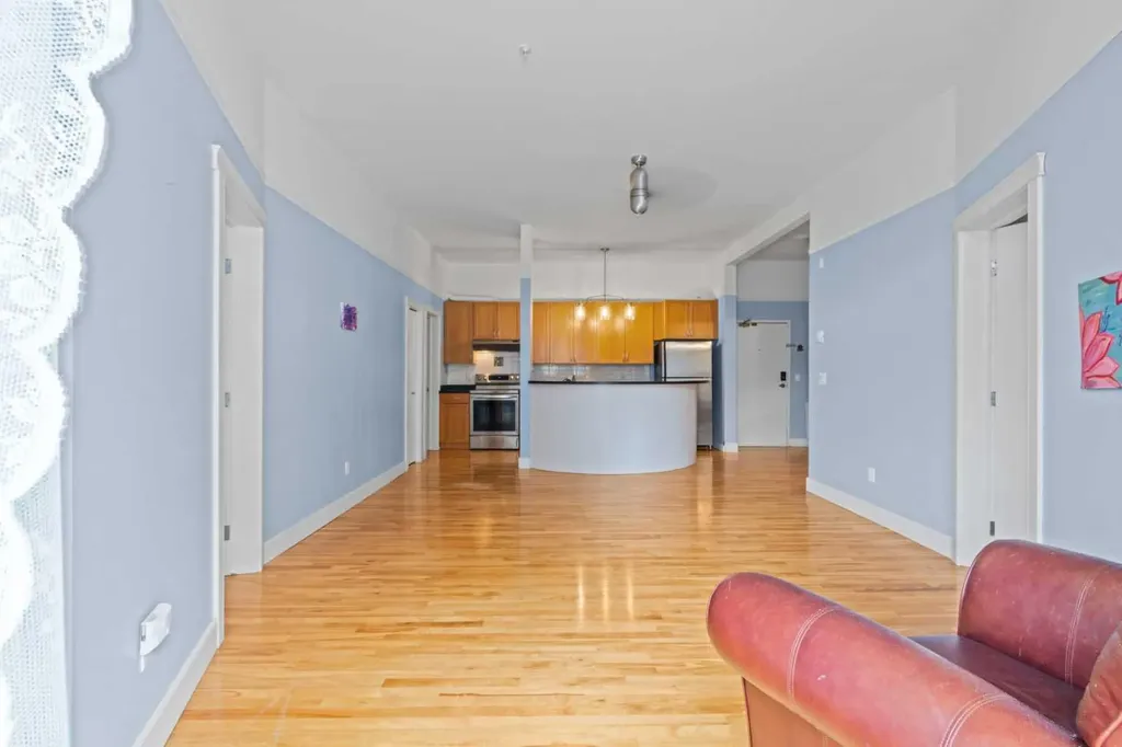 1410 2 Street SW Calgary AB T2R 1R1