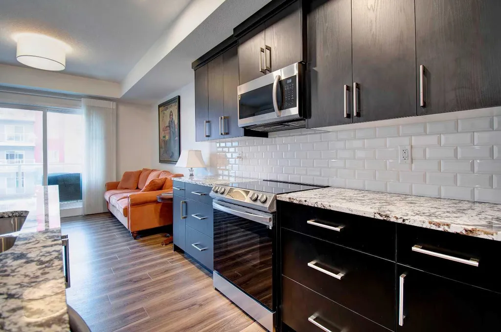 19489 Main Street SE Calgary AB T3M 3J3