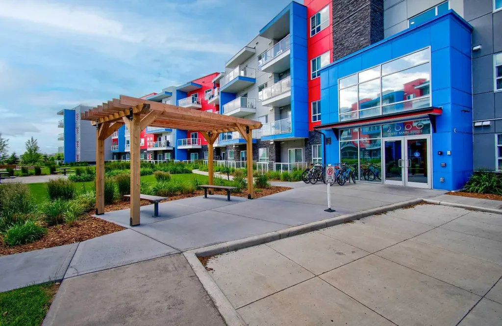 19489 Main Street SE Calgary AB T3M 3J3