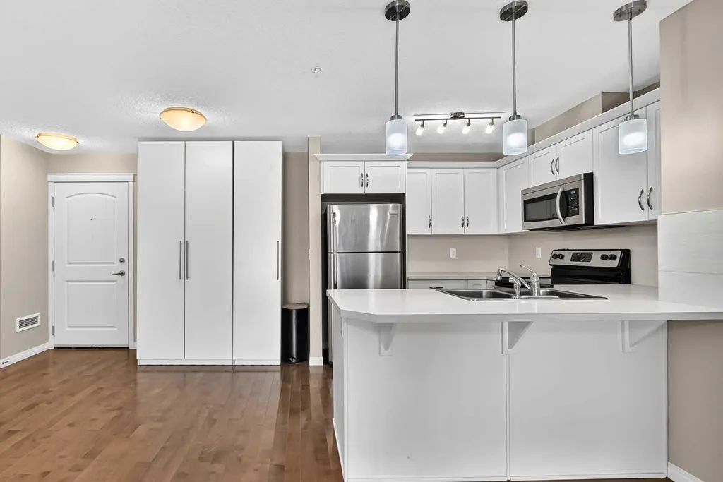 304 Cranberry Park SE Calgary AB T3M 1W2
