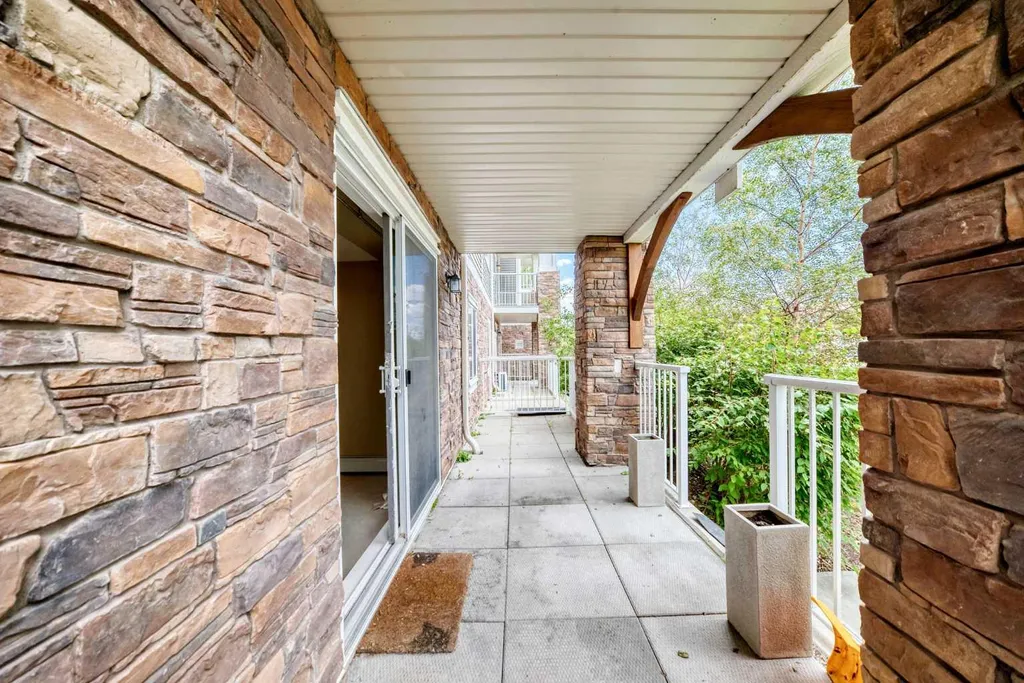 304 Cranberry Park SE Calgary AB T3M 1W2