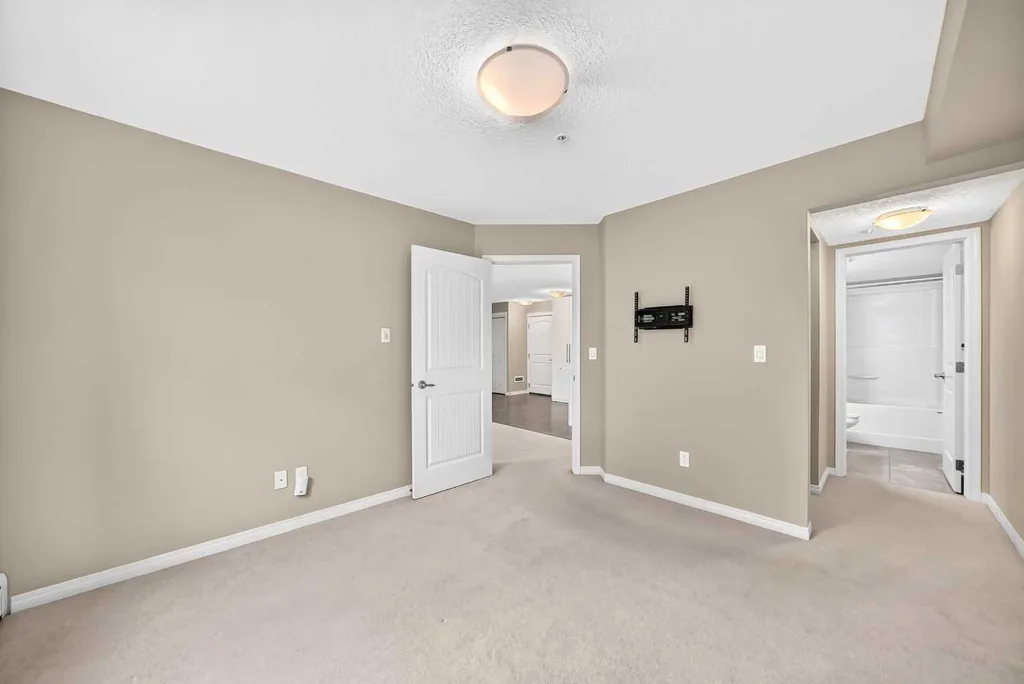 304 Cranberry Park SE Calgary AB T3M 1W2