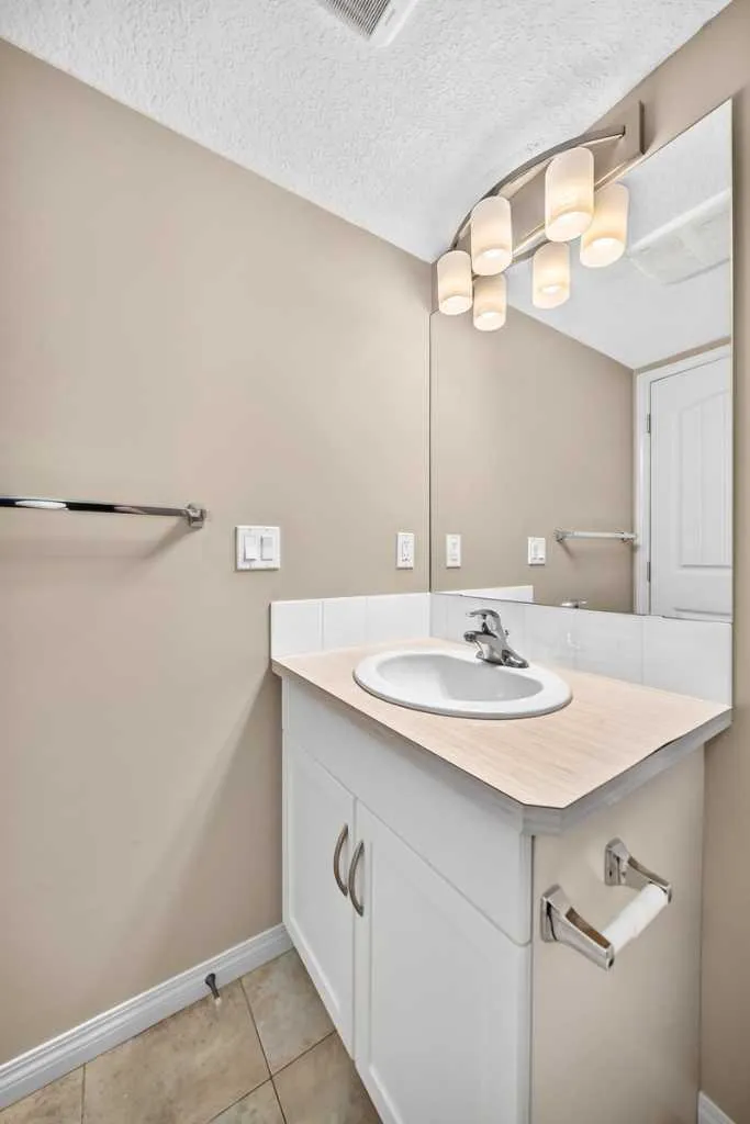 304 Cranberry Park SE Calgary AB T3M 1W2