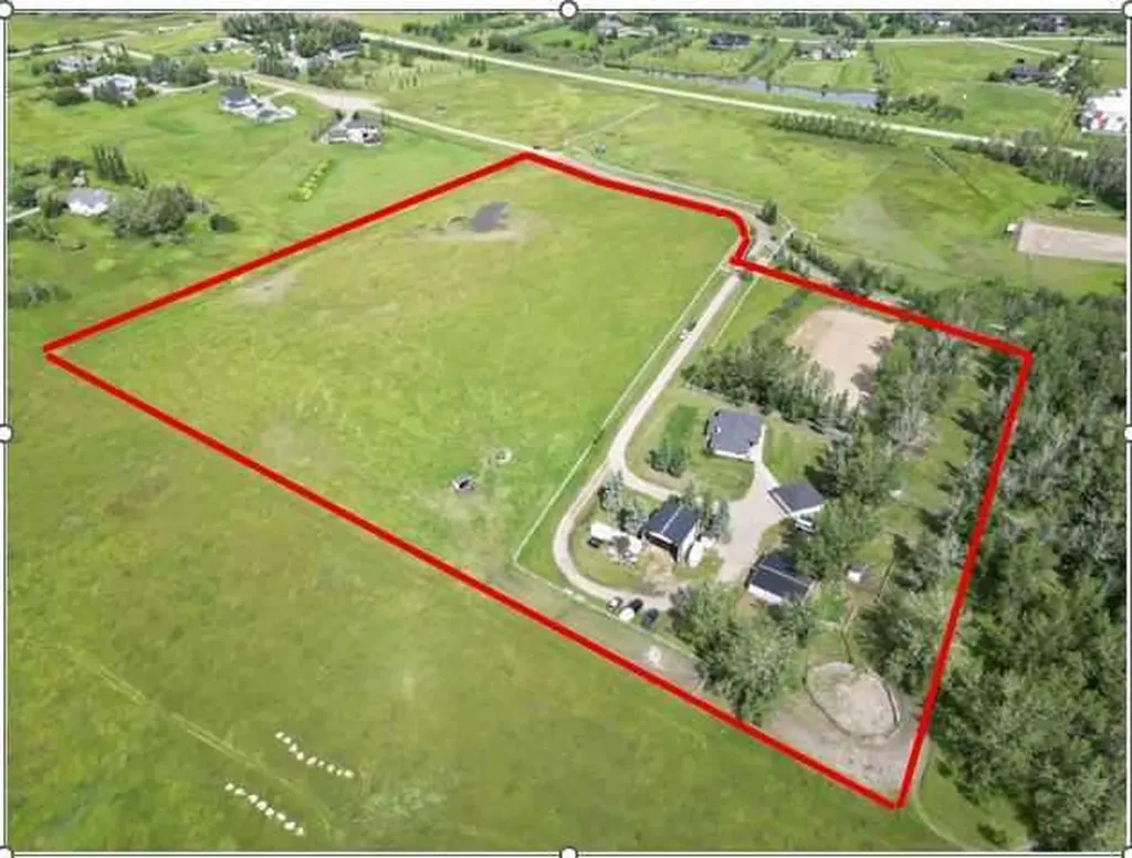 32047 276 Avenue E Rural Foothills County AB T1S 4N7