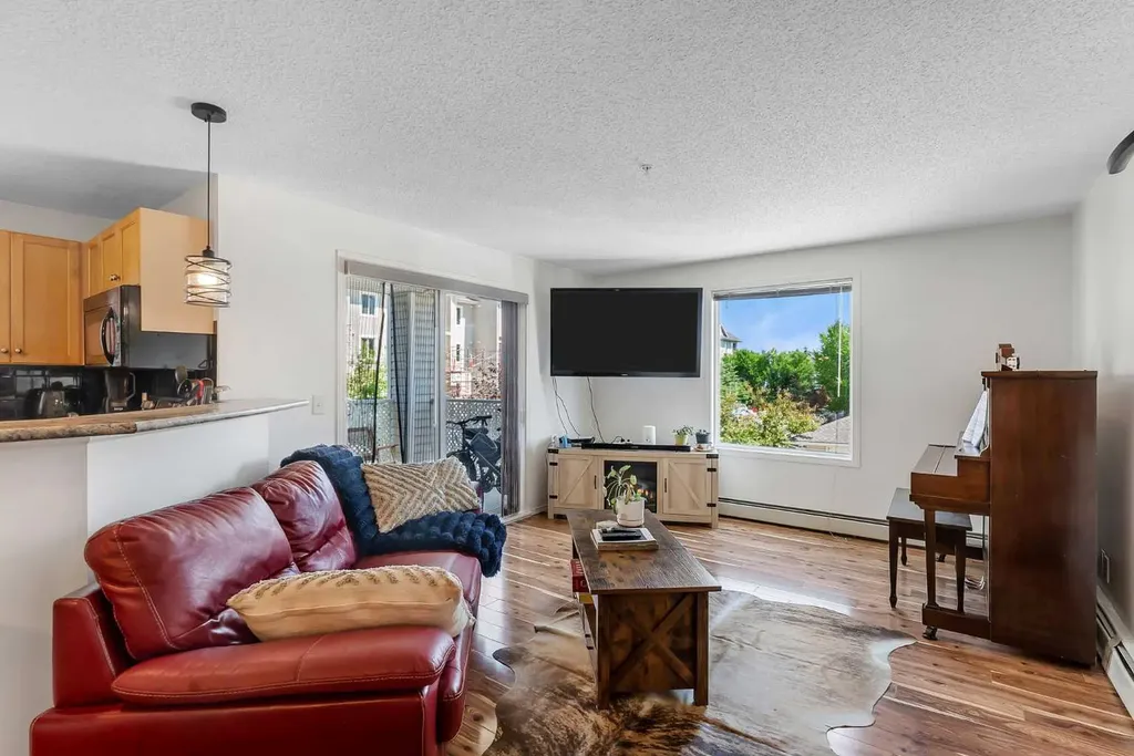 16320 24 Street SW Calgary AB T2Y 4T7