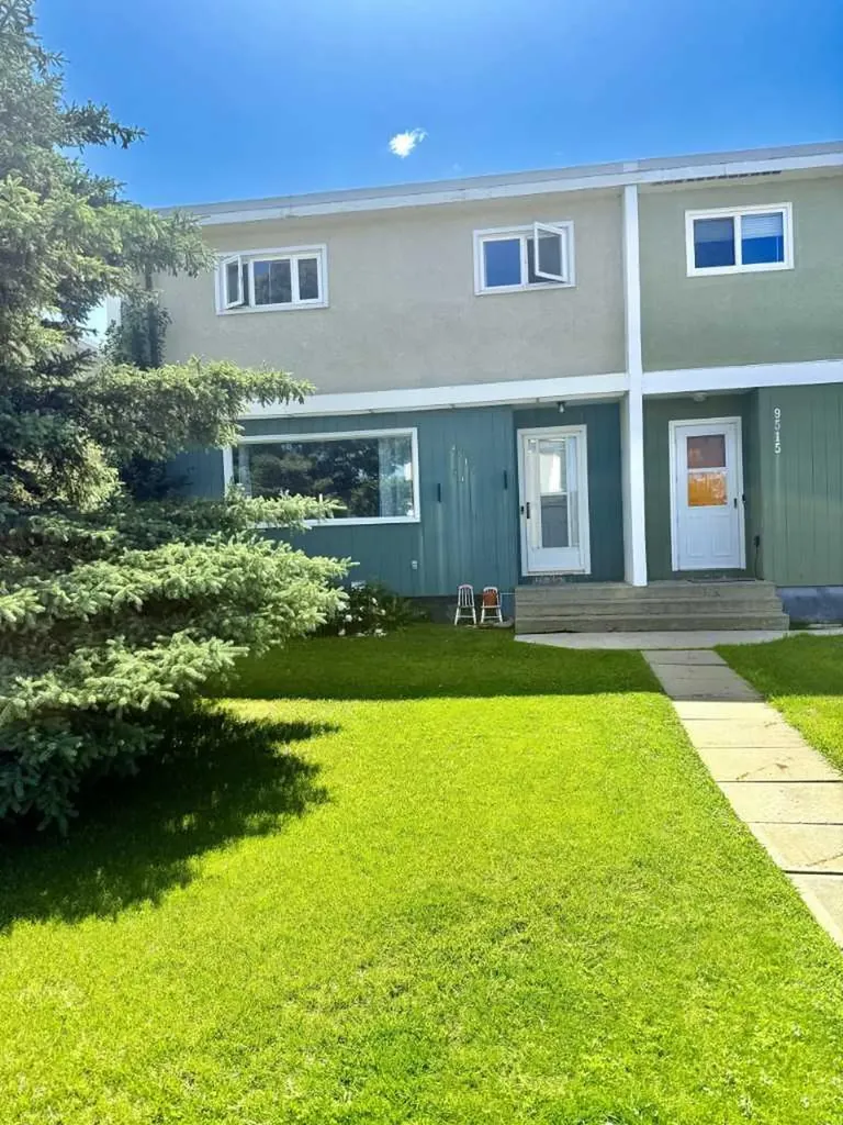 9517 89 Avenue Peace River AB T8S1G7