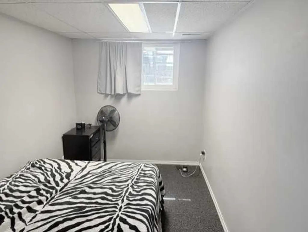 9517 89 Avenue Peace River AB T8S1G7