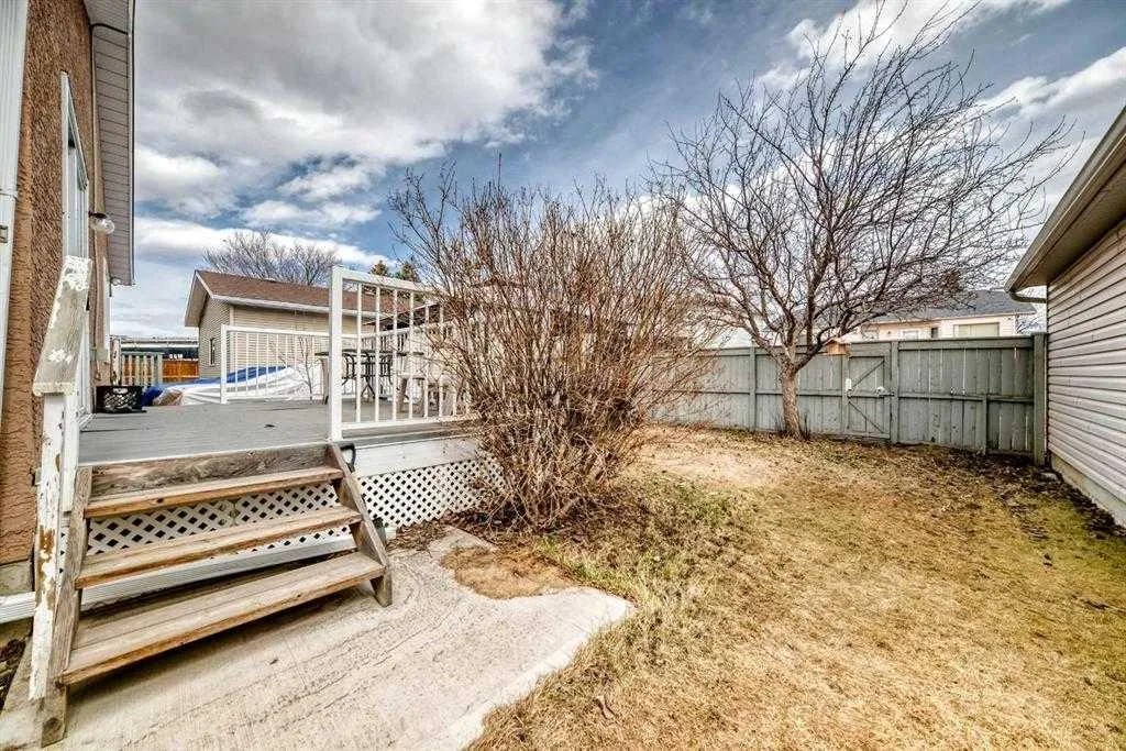 7165 California Boulevard NE Calgary AB T1Y 6W1