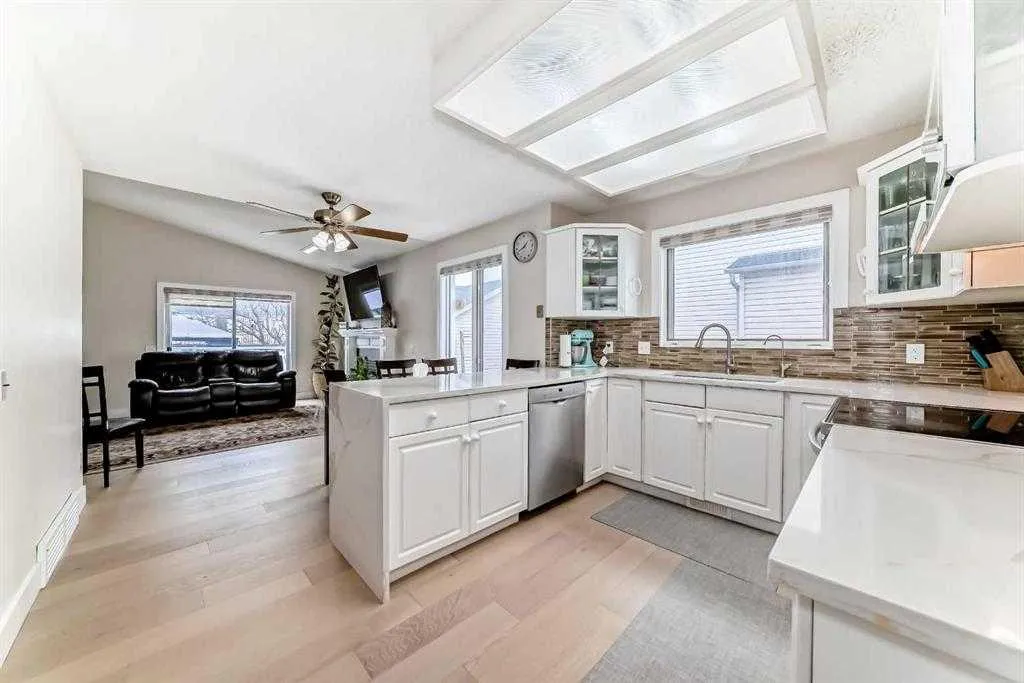 7165 California Boulevard NE Calgary AB T1Y 6W1